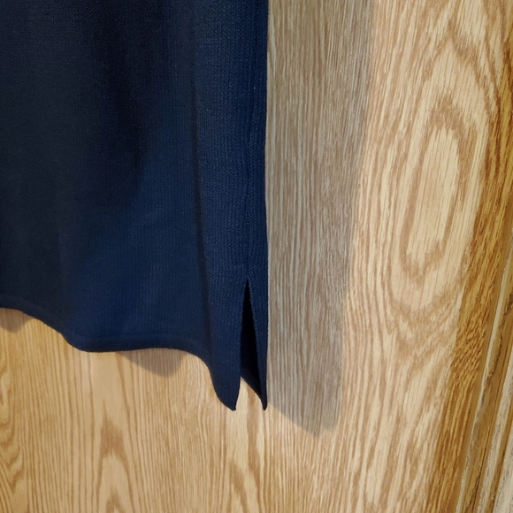 St. John sport sleeveless sheath dress - Picture 6 of 15